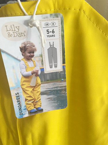 Lily dan yellow - lily, waterproof